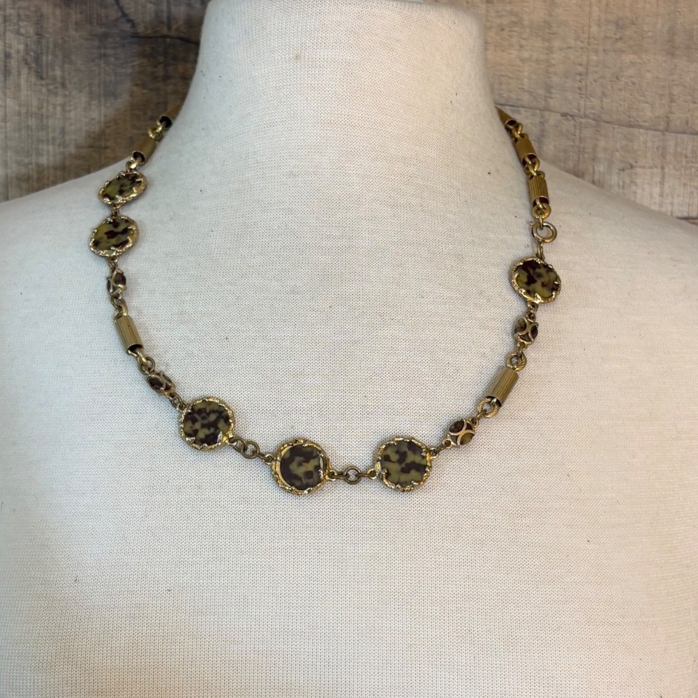 Vintage Gold Tone Leopard Animal Print Enamel Round Link Bar Collar Necklace 24"